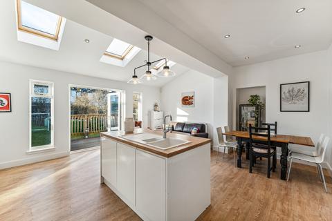 34 Leebank Drive, Glasgow, G44 3XD