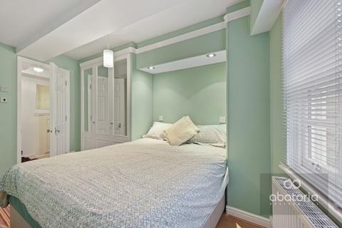 27 Bridewell Place, London, E1W 2PB