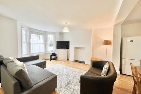 2 bedroom flat to rent, Fernhead Road, London W9