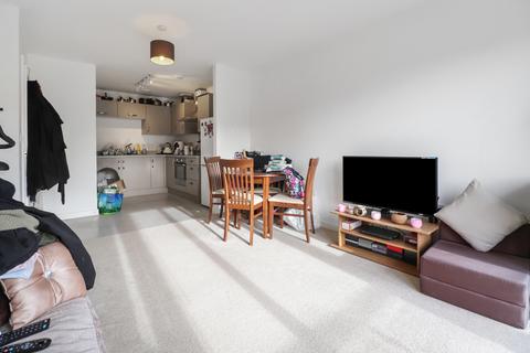 1 bedroom flat for sale, Clydesdale Way, Belvedere, Kent, DA17