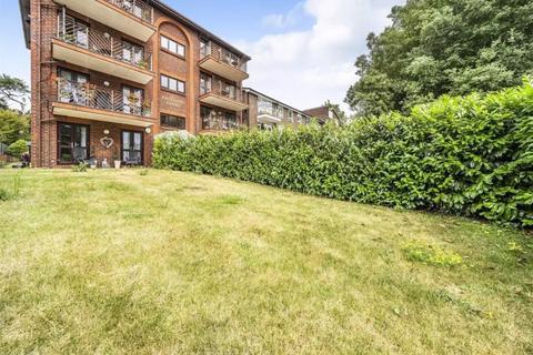 2 bedroom apartment for sale - Widmore Road, Bromley, Kent, BR1 3AX
