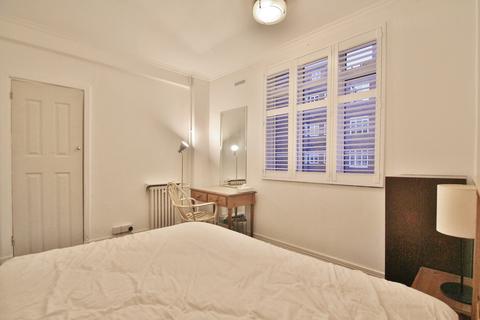 1 bedroom flat for sale, Latymer Court, Hammersmith Road, Hammersmith, W6