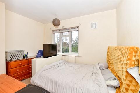 3 bedroom semi-detached house for sale - Littlehaven Lane, Horsham, West Sussex