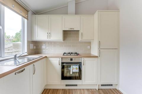 2 bedroom detached house for sale, Badgers Holt, Longstanton ,