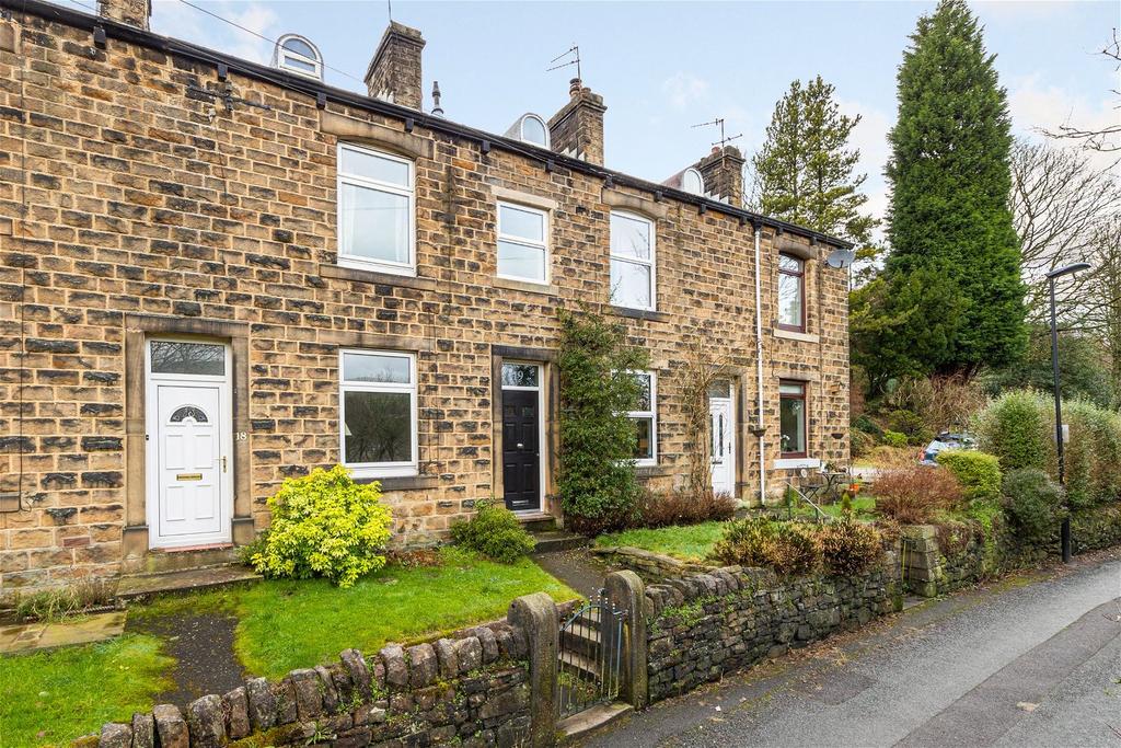 Mount View, Uppermill, Saddleworth 3 bed terraced house for sale £280,000