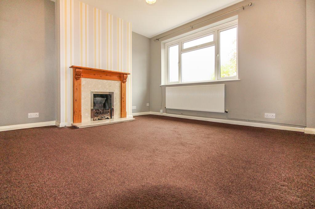 Wolsey Close, Worcester Park KT4 2 bed £1,600 pcm (£369 pw)