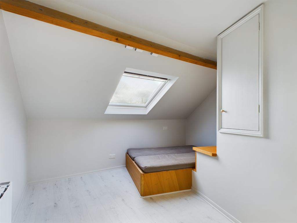 Cam02519 g0 pr0065 still007