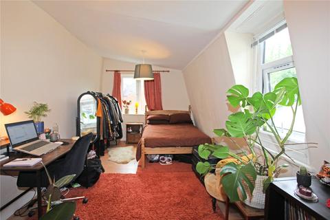 2 bedroom apartment for sale - Burgoyne Road, Harringay Ladder, London, N4
