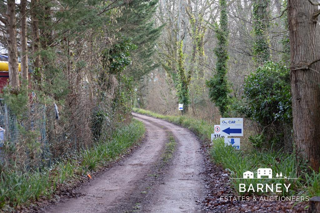 Botley Road, Burridge SO31 Land for sale £20,000