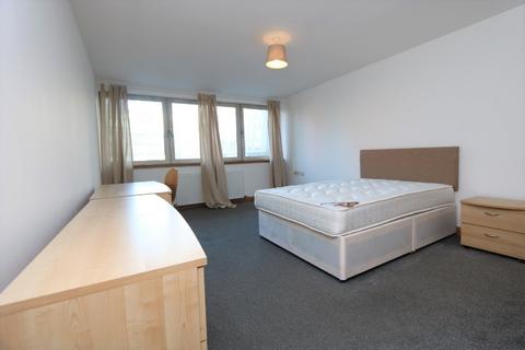 3 bedroom flat to rent - Ingram Street, Glasgow G1