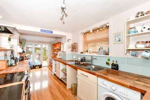 3 bedroom semi-detached house for sale, Gladstone Road, Crowborough, East Sussex