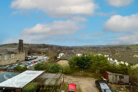 2 bedroom terraced house for sale, Buxton Road, New Mills, SK22