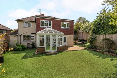 Braeside Ash Tree Close, Grayswood, Haslemere, GU27 2DS