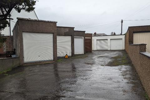 Garage to rent, Turnhouse Road, Edinburgh EH12