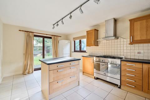 5 bedroom detached house for sale, Walpole Park, Weybridge, KT13