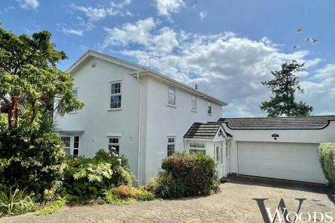 4 bedroom detached house to rent, Monterey Close, Torquay