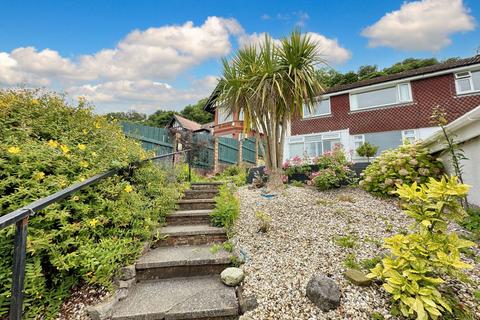 3 bedroom semi-detached house for sale, Woodland Park, Colwyn Bay, LL29 7HA