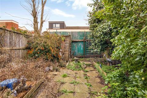 46 Cardigan Road, London, E3 5HT