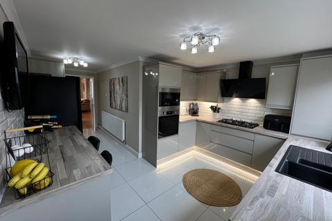 36 Clydach Road, Tonypandy, CF40 2BD