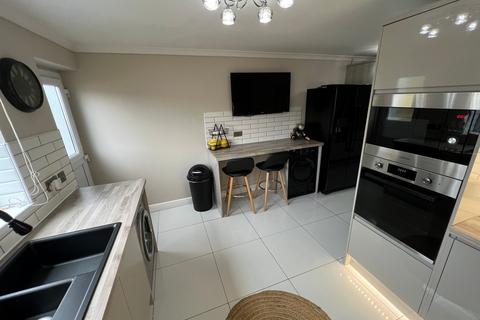 36 Clydach Road, Tonypandy, CF40 2BD