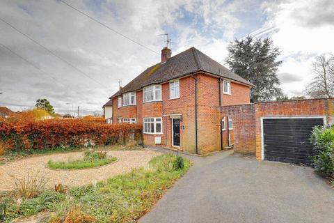 89 Grove Road, Emmer Green, Reading, RG4 8LW