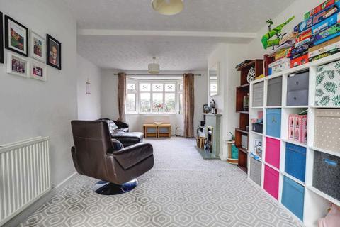 89 Grove Road, Emmer Green, Reading, RG4 8LW