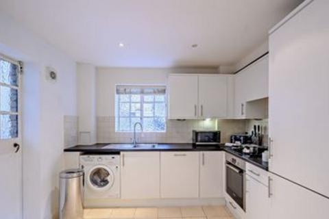 2 bedroom apartment to rent, Fulham Road, London. SW3