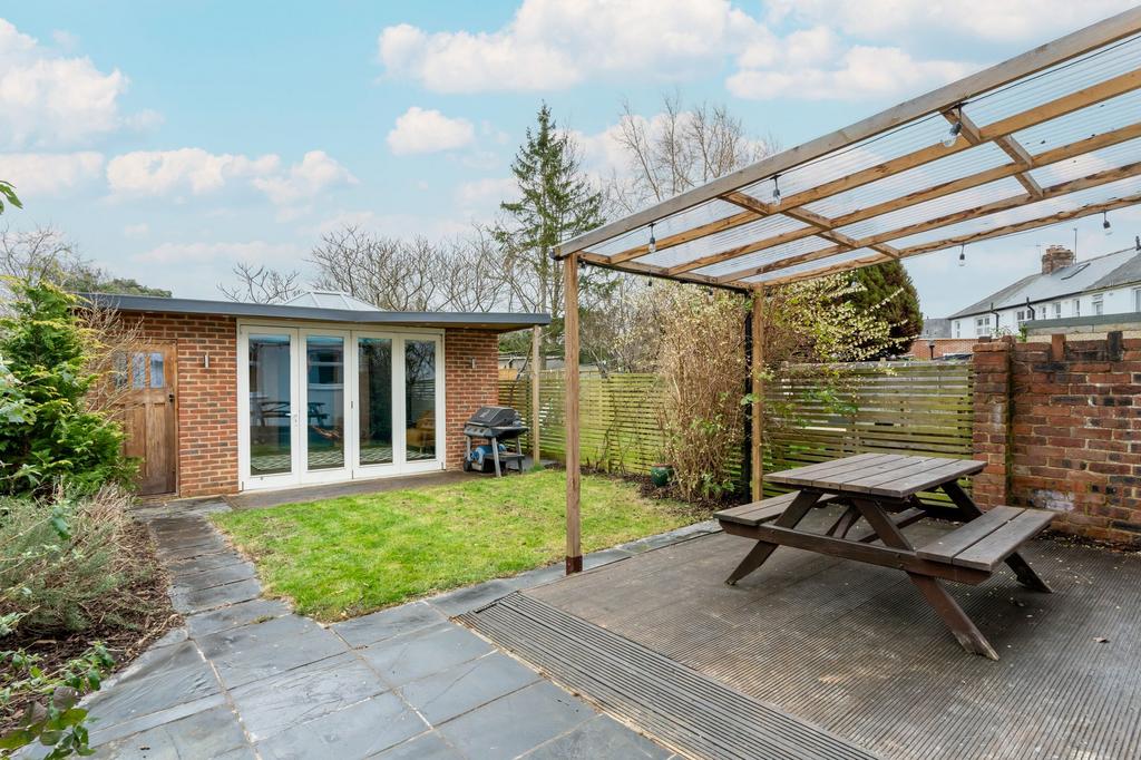 Outram Road, Oxford, OX4 3 bed semidetached house for sale £440,000