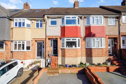 3 bedroom terraced house for sale, Lynmouth Avenue, Morden, SM4