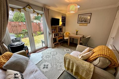 2 bedroom detached bungalow for sale, Holmleigh Close, Duston, Northampton NN5 6JE