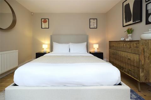 2 Rowe Lane, London, E9 6EL