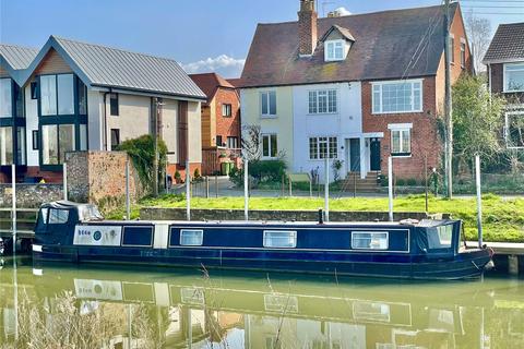 3 bedroom terraced house for sale, St. Marys Road, Tewkesbury, Gloucestershire, GL20