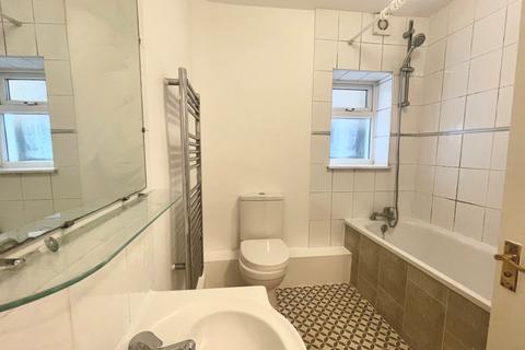 1 bedroom flat to rent, Lascotts Road, Wood Green