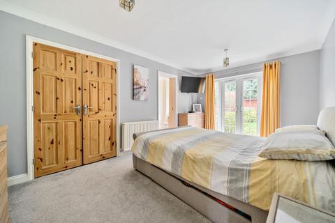 2 bedroom bungalow for sale, Titchfield Park Road, Titchfield Park, Hampshire, PO15