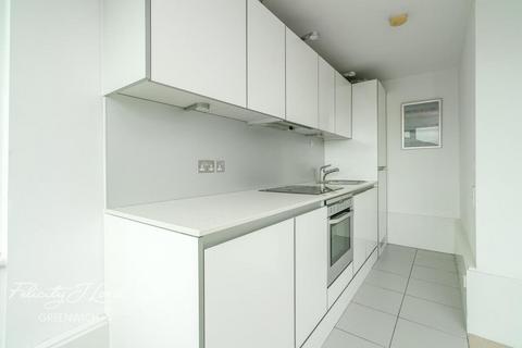 2 bedroom apartment to rent, George Beard Road, LONDON