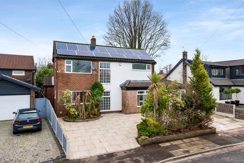4 bedroom detached house for sale - Ferndale Avenue, Whitefield, M45 7QP
