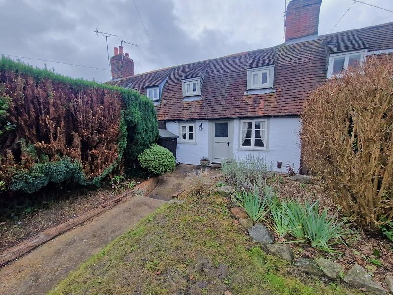 Swanwick Shore Road, Swanwick, Southampton, Hampshire. SO31 7HP 2 bed cottage to rent £1,150