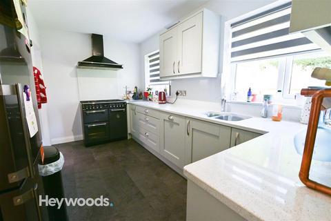 4 bedroom detached house for sale, Beechwood Close, Clayton, Newcastle