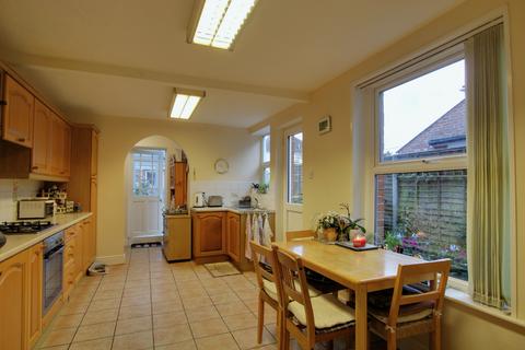 12 Botley Road, Romsey, SO51 5AH