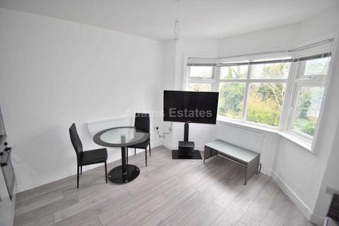 1 bedroom flat to rent, Oxford Road, Tilehurst