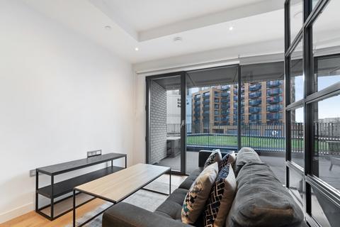 Studio to rent, Corson House, London City Island, London, E14