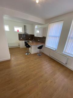 1 bedroom flat to rent, Moorland Road, Stoke-on-Trent ST6