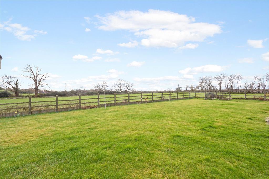 Rear Lawn and Views