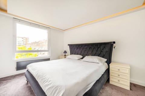 1 bedroom flat for sale, The Water Gardens, Edgware Road, Hyde Park Estate, London, W2