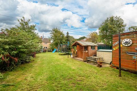 3 Durar Drive, Edinburgh, EH4 7HL