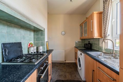4 Glendevon Park, Edinburgh, EH12 5XB