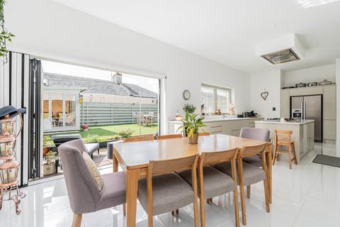 28 Bridge Street, Newbridge, EH28 8SR
