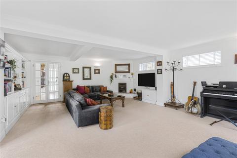 5 bedroom detached house for sale, Ridgewood Drive, Harpenden, Hertfordshire, AL5