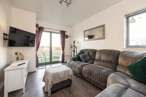 58c Gracemount Drive, Edinburgh, EH16 6RJ
