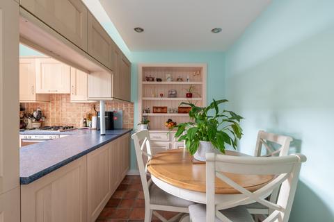 17 Harrison Road, Edinburgh, EH11 1EG